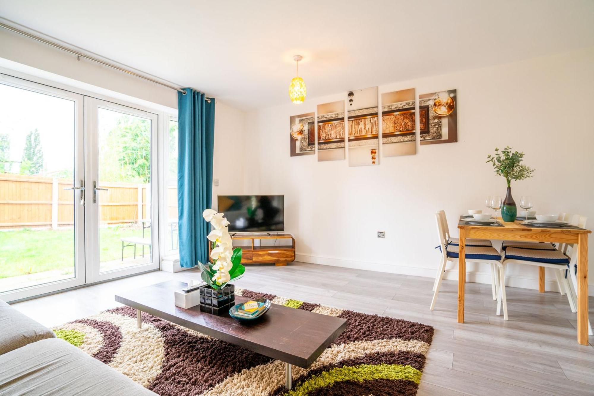 Mulberry Garden Vila Coventry Exterior foto